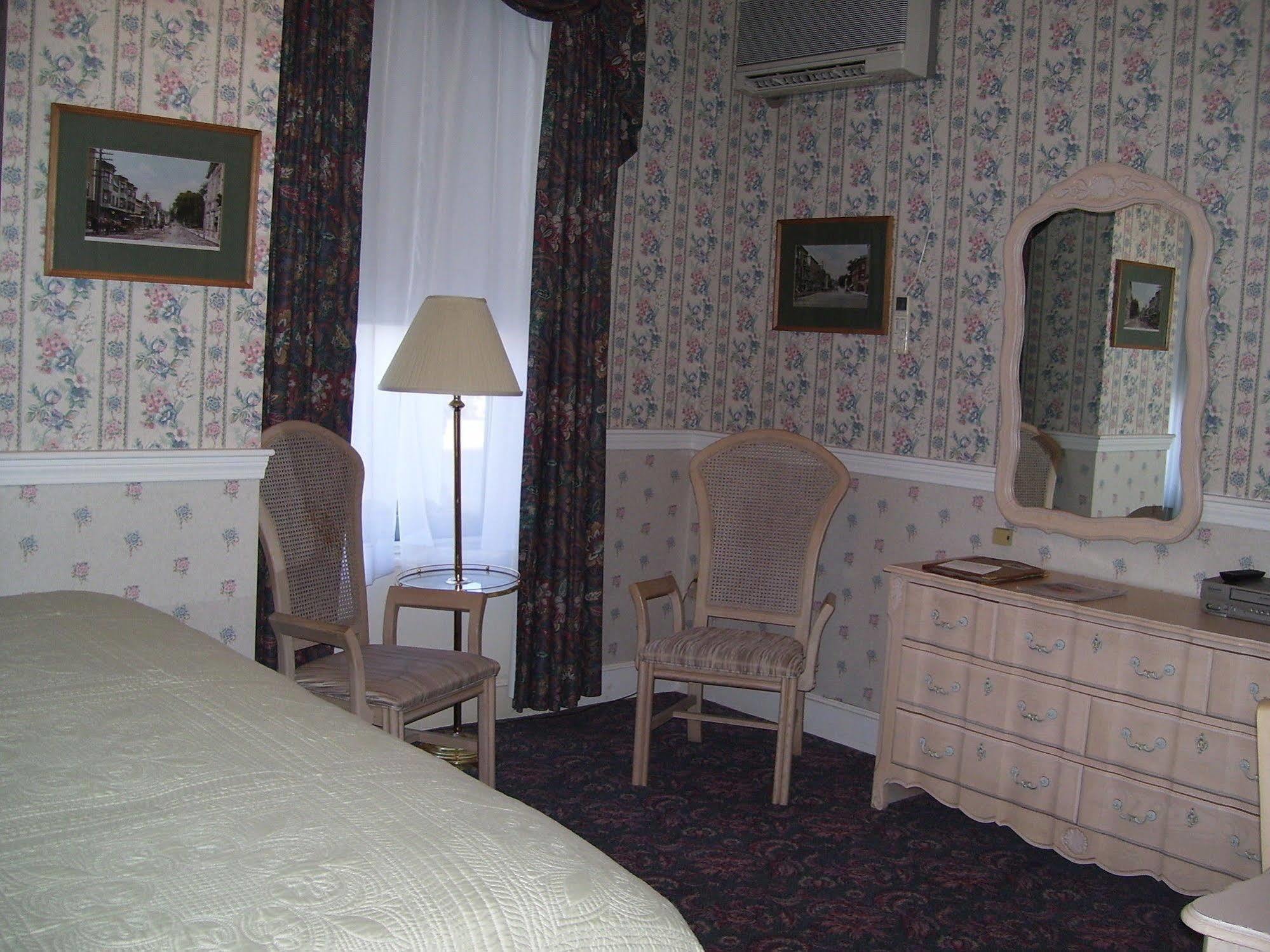 Thayers Inn Littleton Extérieur photo