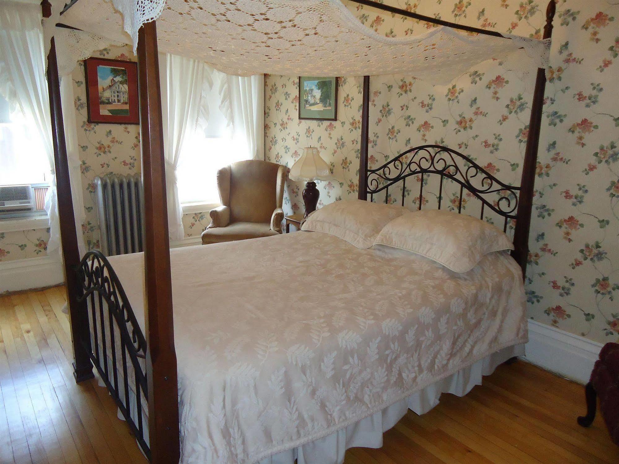 Thayers Inn Littleton Extérieur photo