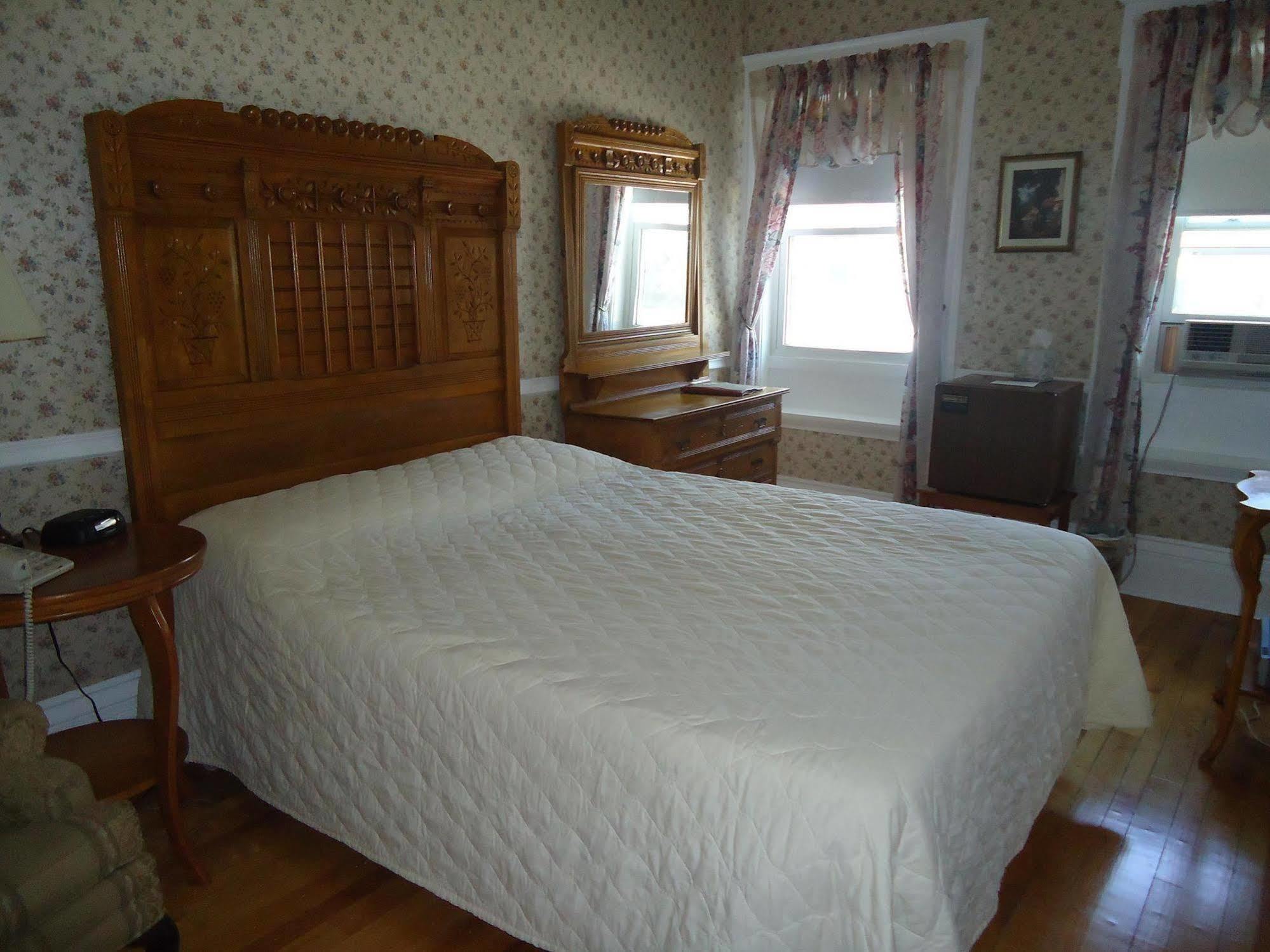 Thayers Inn Littleton Extérieur photo