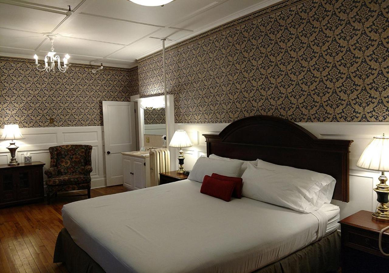 Thayers Inn Littleton Extérieur photo
