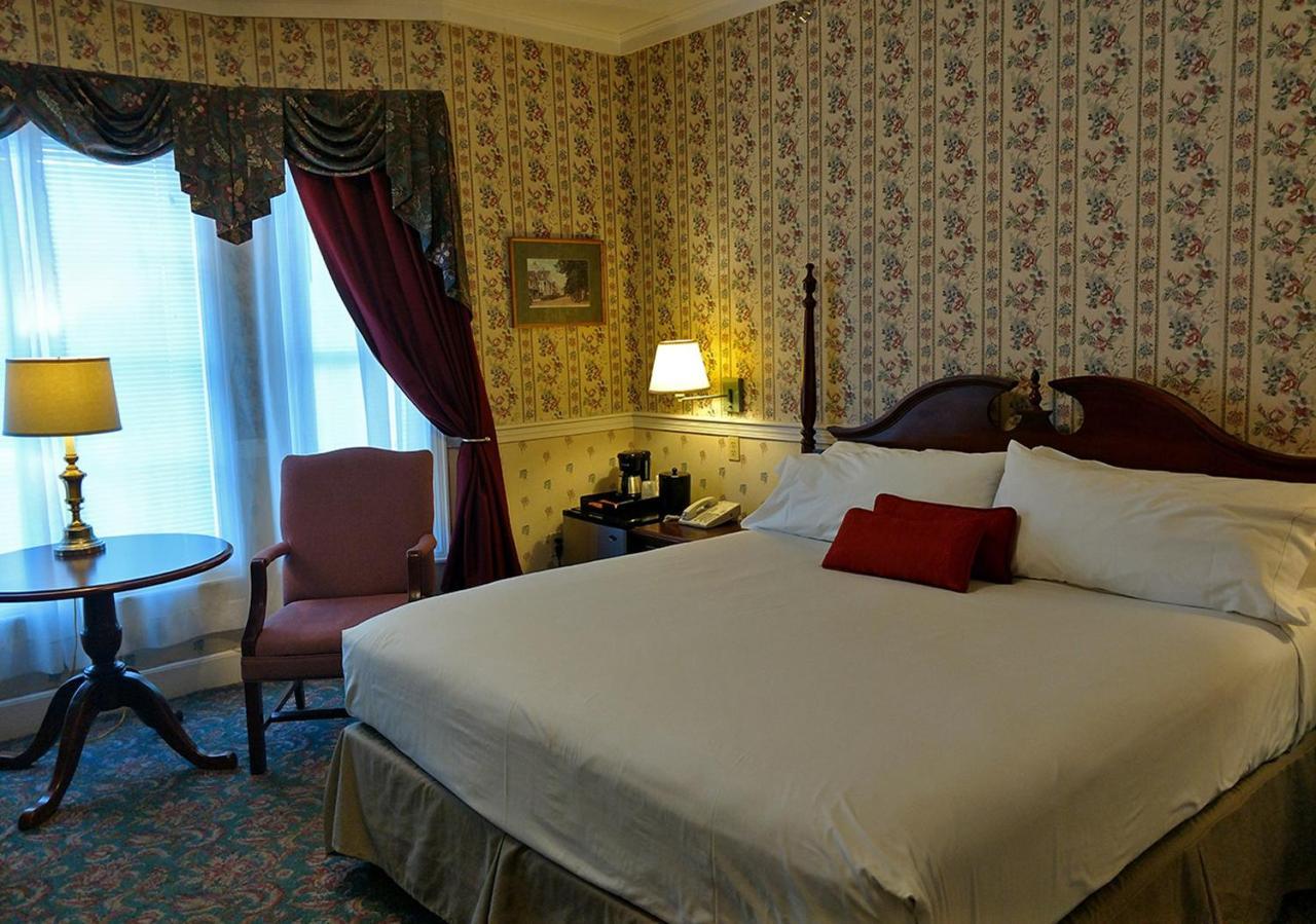 Thayers Inn Littleton Extérieur photo